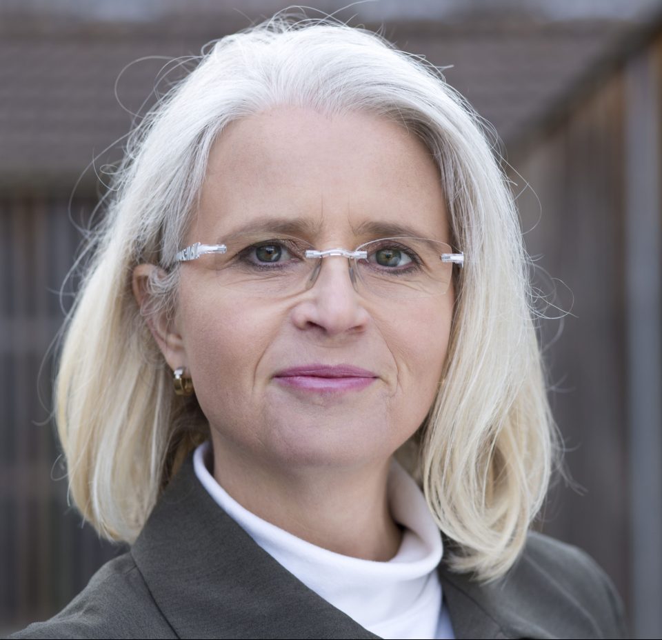 Dr. Annette Hartmann